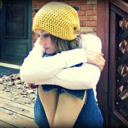 Slouchy Beanie Crochet Yellow